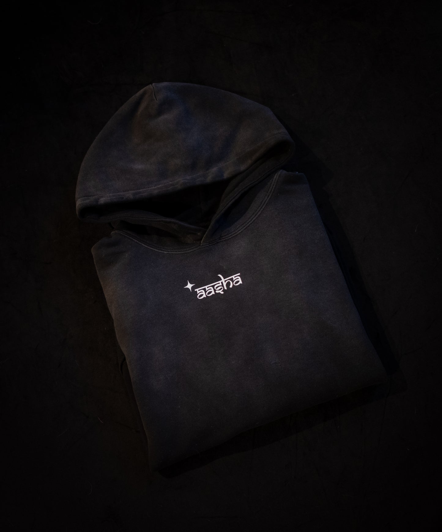 '01' BLACK (Pre order)