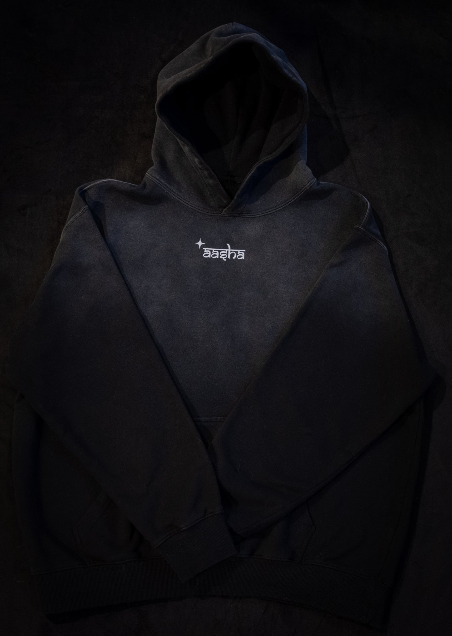 '01' BLACK (Pre order)